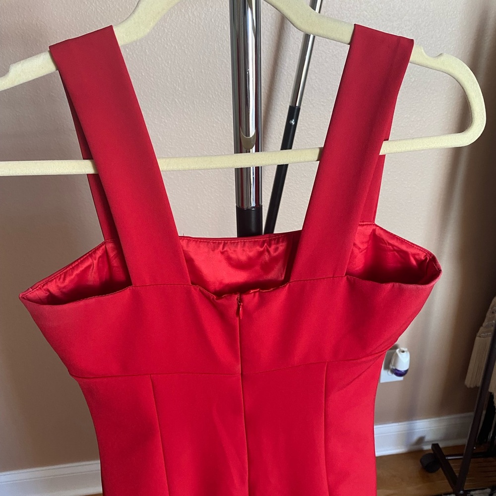 Bardot Square Neck Midi Dress - Picture 9 of 9